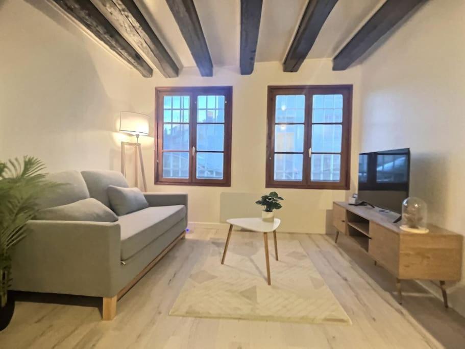 Apartament Les Ursulines Châlons-en-Champagne Zewnętrze zdjęcie